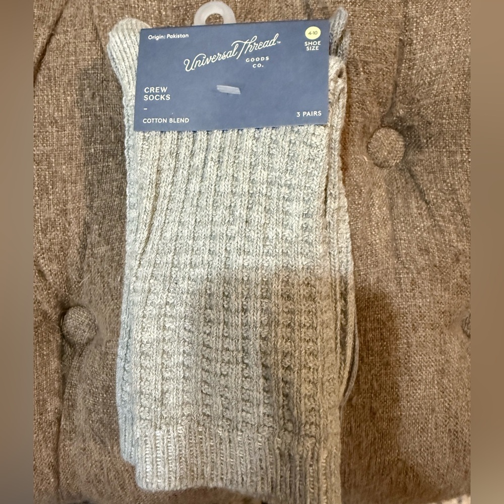 Universal Thread Charcoal Knit Socks